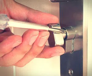 community Locksmith Store Trenton, NJ 609-385-0135 - lock-locksmiths